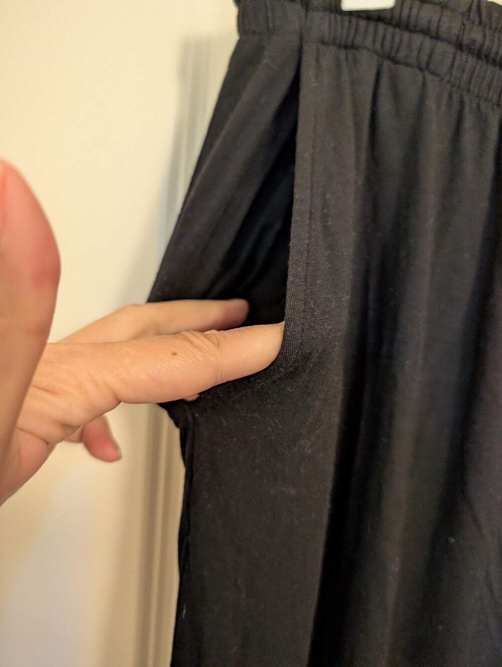 Athleta Soft Palazzo Pants With Drawstring and Pockets - Picture 3 of 6